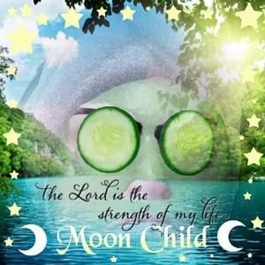 Meet your Posher, Crystal